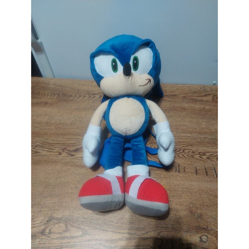 Sonic the Hedgehog Plush Backpack 18" SEGA Game Plush Gaming Comicon NWT